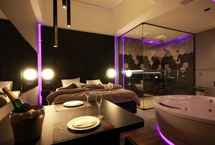 Savana (Adults Only) Ribeirão Preto Exterior photo